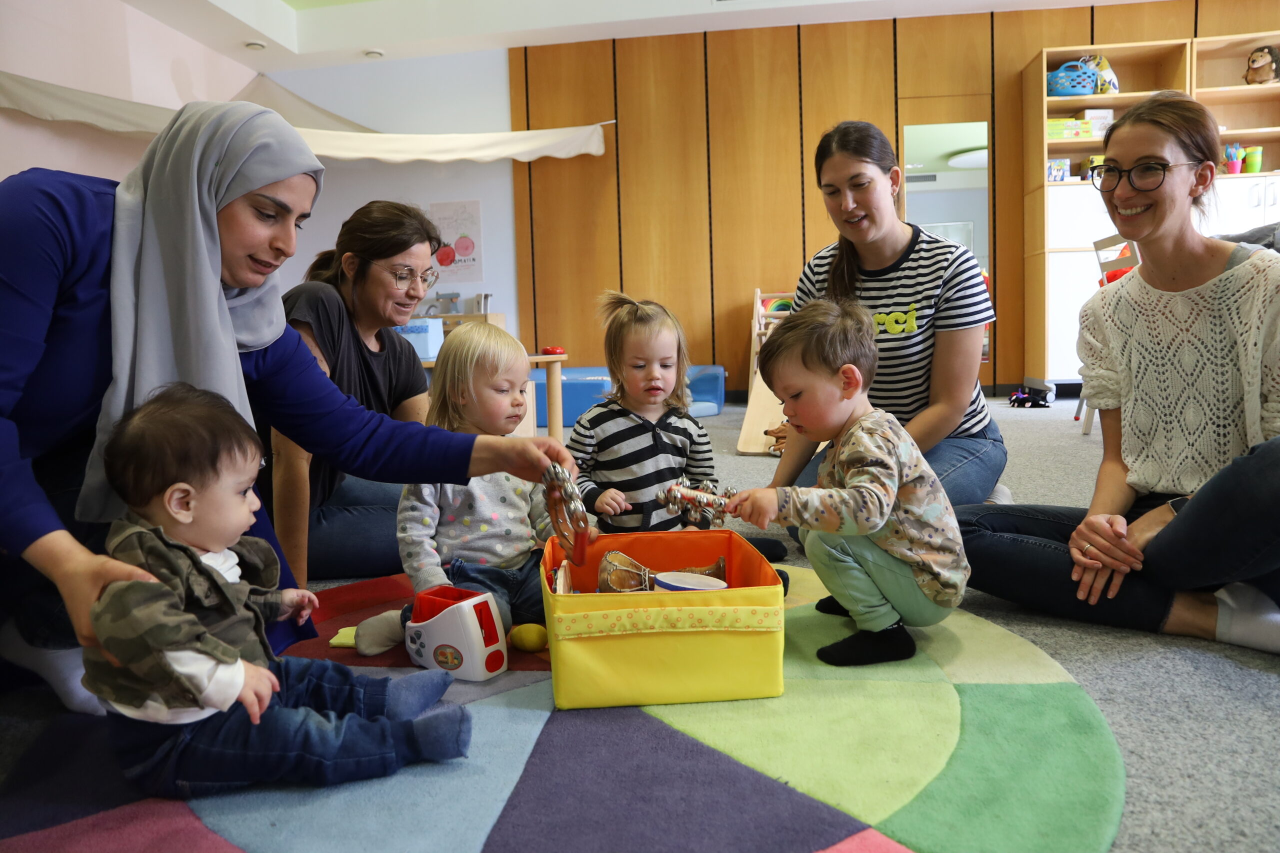 Beim Baby- und Kleinkindtreff im Mehrgenerationenhaus Haßfurt (Foto: CSU-Fraktion)